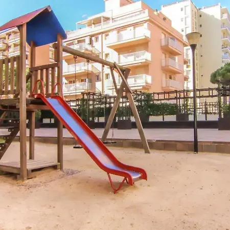 Atico Con Gran Terraza En Primera Lina De Mar Apartament