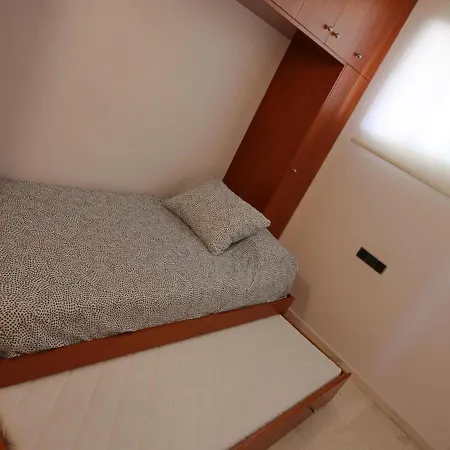 Atico Con Gran Terraza En Primera Lina De Mar Apartament