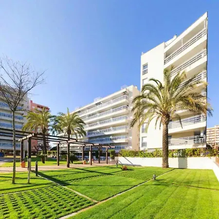 Atico Con Gran Terraza En Primera Lina De Mar *